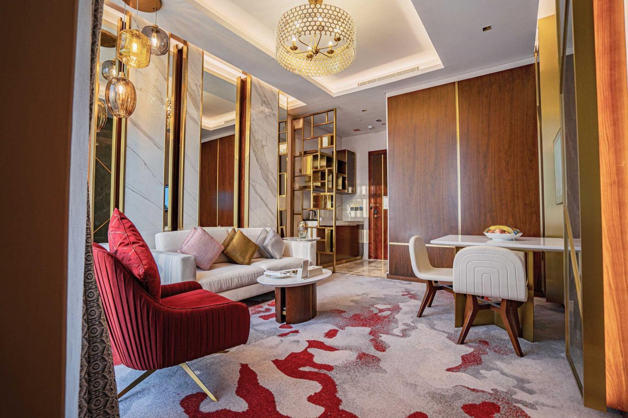 Velero Hotel Doha Lusail Zewnętrze zdjęcie A suite at the hotel