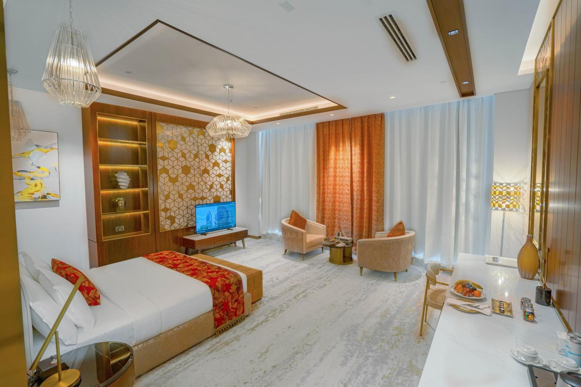 Velero Hotel Doha Lusail Zewnętrze zdjęcie Suite room