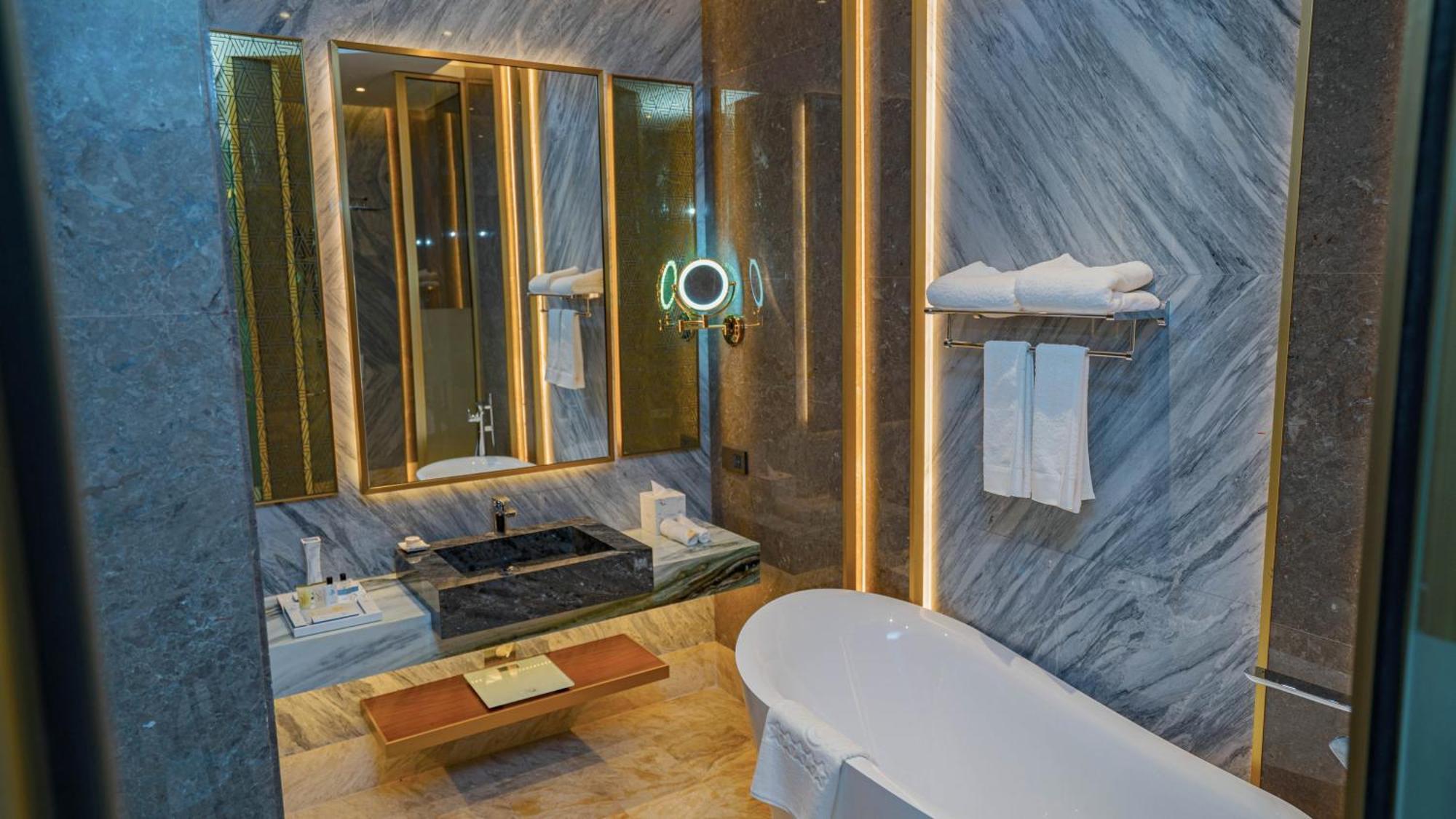 Velero Hotel Doha Lusail Zewnętrze zdjęcie Bathroom